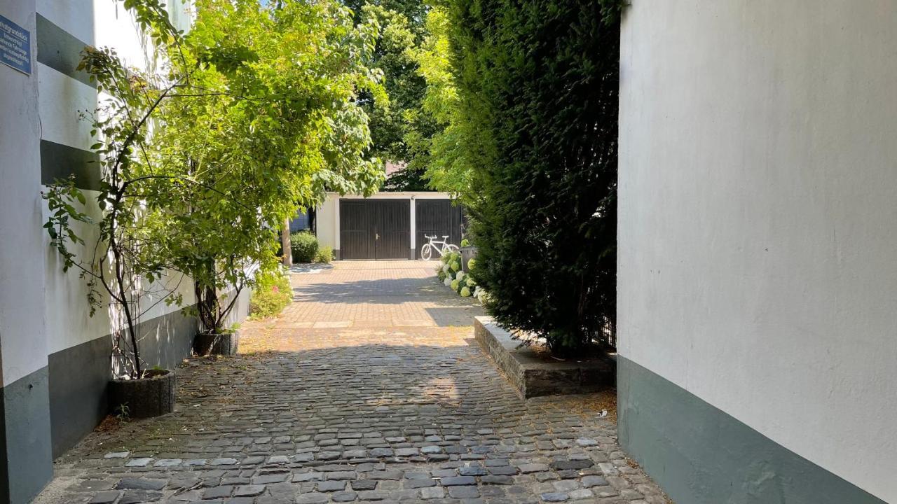 Oase Im Gruenen Hinterhof, Eg, Ruhe, Terrasse, Carport, Free Paytv, Kaffee&tee, Fahrraeder *